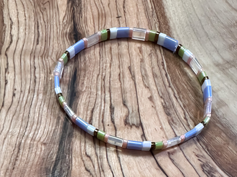 Periwinkle Olive Tila Bracelet