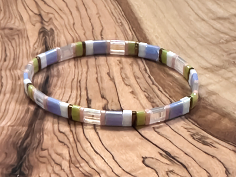 Periwinkle Olive Tila Bracelet